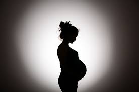 स्वास्थ्य विभाग की बड़ी लापरवाही, नसबंदी के बाद महिला हुई गर्भवती
