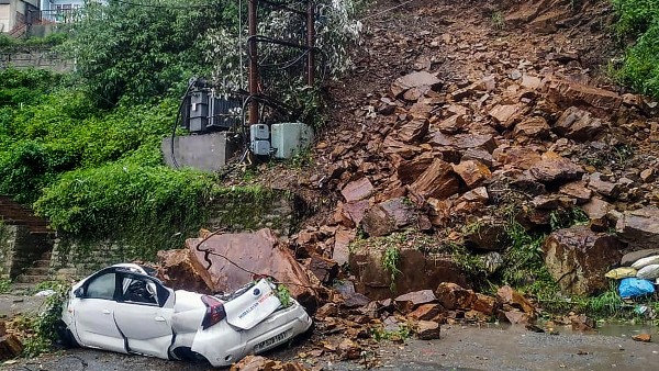 हिमाचल: किन्नौर भूस्खलन में चौथे दिन दो और शव बरामद, अभी भी 10 लापता