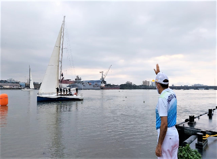 कोच्चि से गोवा तक शुरू हुई समुद्री नौकायन दौड़, पांच दिन चलेगी