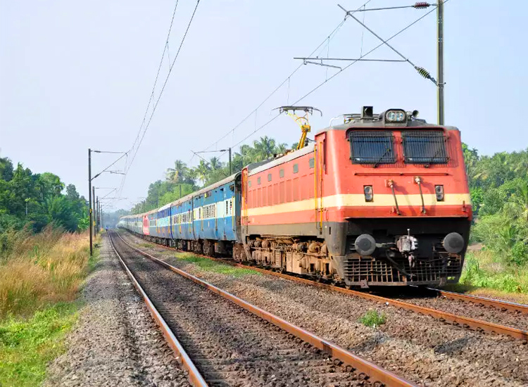रेलवे चलाएगी माता वैष्णो देवी धाम और उत्तर भारत दर्शन के लिए आस्था सर्किट ट्रेन