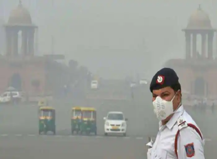 Delhi Air Pollution : दिल्ली में कल से पेट्रोल-डीजल के कमर्शियल वाहनों की एंट्री पर लगी रोक, जानें किन वाहनों को मिलेगी छूट