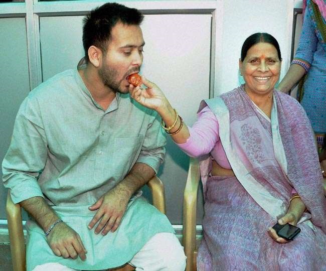 बिहार के उपमुख्यमंत्री तेजस्वी यादव का आज 33वां जन्मदिन,बड़े भाई ने केक कटवा अनोखे अंदाज में दी बधाई