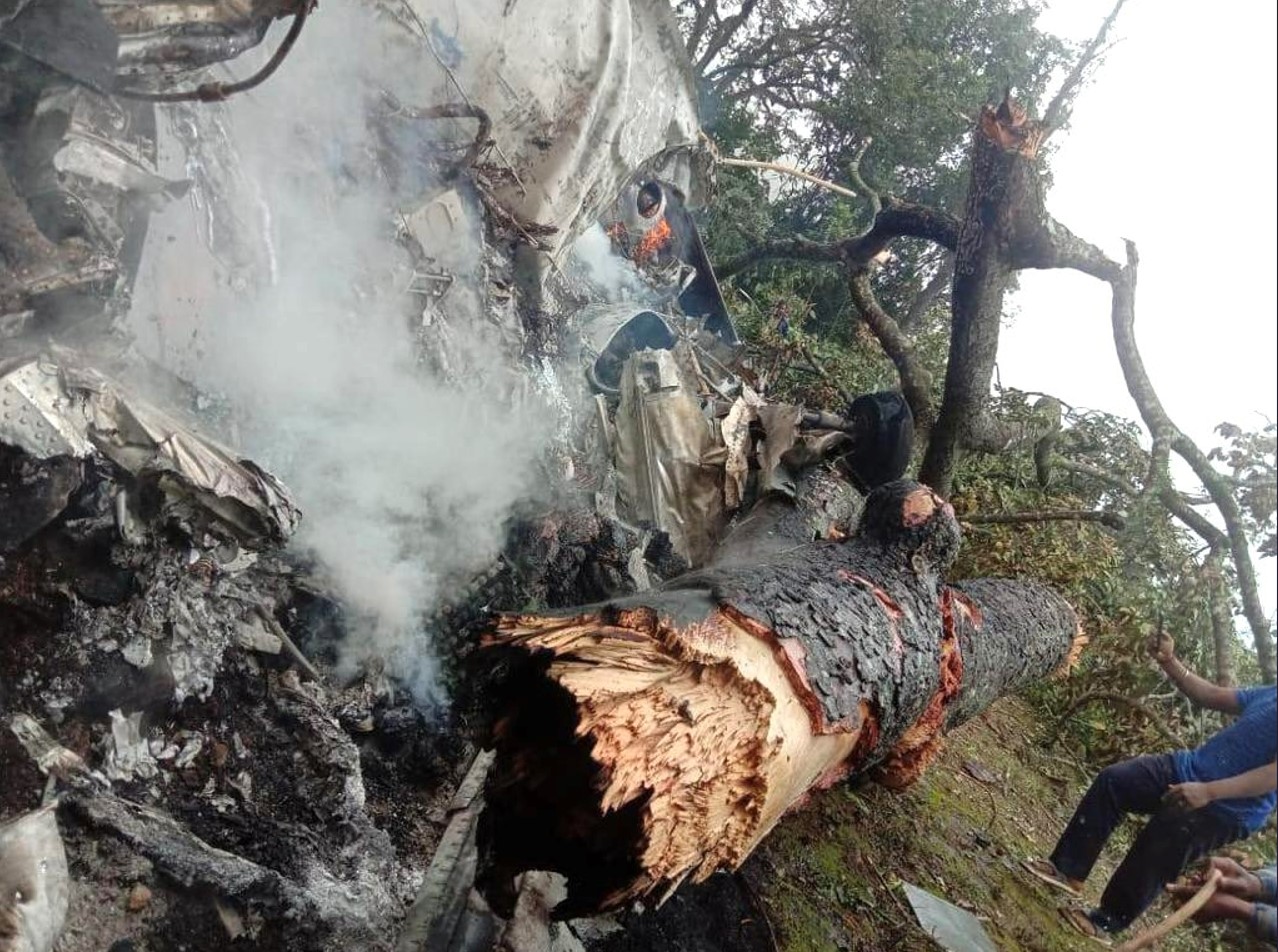 Helicopter Crash: CDS जनरल बिपिन रावत के साथ हादसे में जान गंवाने वाले जवानों की तस्वीरें…