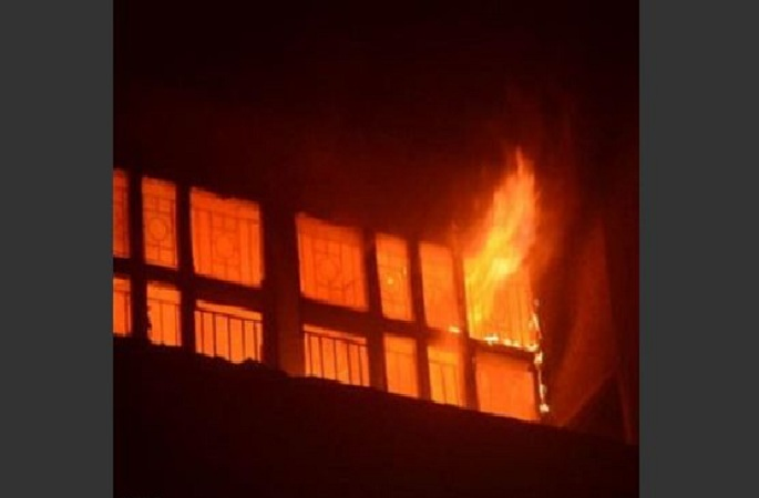 लखनऊ : होटल के बेसमेंट में लगी आग
