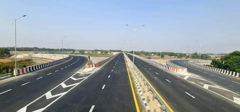 Purvanchal Expressway : बिहार से दिल्ली तक की यात्रा कराएगा UP का पूर्वांचल एक्सप्रेसवे, भूमि खरीद के लिए अनुमोदन समिति का गठन
