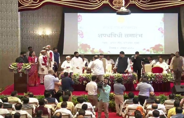 महाराष्ट्र में शिंदे सरकार का पहला कैबिनेट विस्तार, 18 मंत्रियों ने ली शपथ