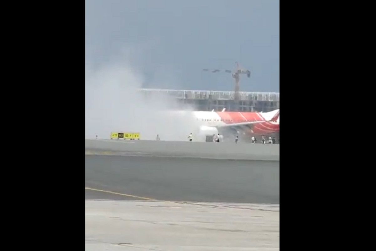 टली बड़ी दुर्घटना! एयर इंडिया एक्सप्रेस के विमान में मस्कट एयरपोर्ट पर लगी आग, सभी यात्री सुरक्षित