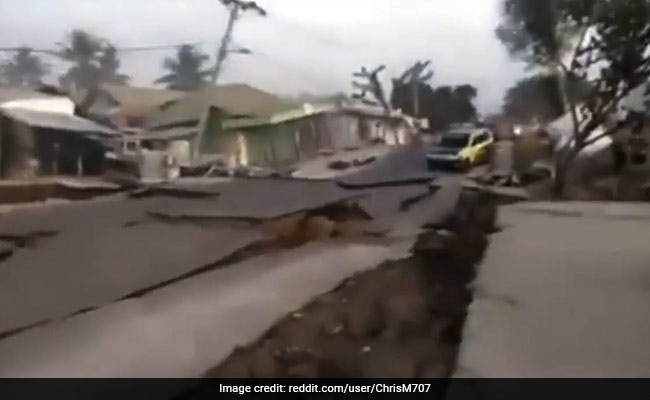 7.6 तीव्रता के भीषण भूकंप से कांपा पापुआ न्यू गिनी देश, सड़कें ढह गईं