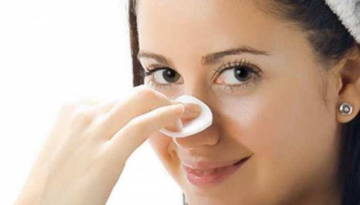 Skin Care Tips:ऑयली स्किन कि समस्या को दूर करने के लिए चेहरे पे लगाएं नारियल पानी, स्किन होगी ऑयल फ्री