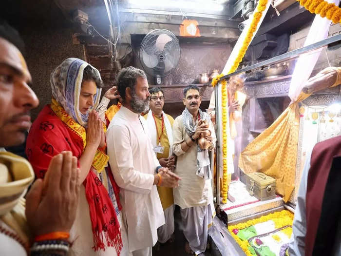 Bharat Jodo Yatra: राहुल गांधी के साथ 24 किमी पैदल चलीं प्रियंका, राहुल और प्रिंयका ने की ओंकारेश्वर में पूजा-अर्चना