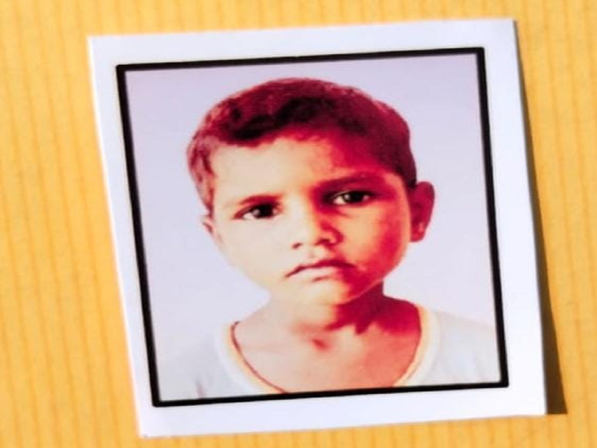 UP News:प्रतापगढ़ में सनकी युवक ने 5 वर्षीय मासूम को किया मौत के हवाले,घटना को अंजाम देकर हुआ फरार