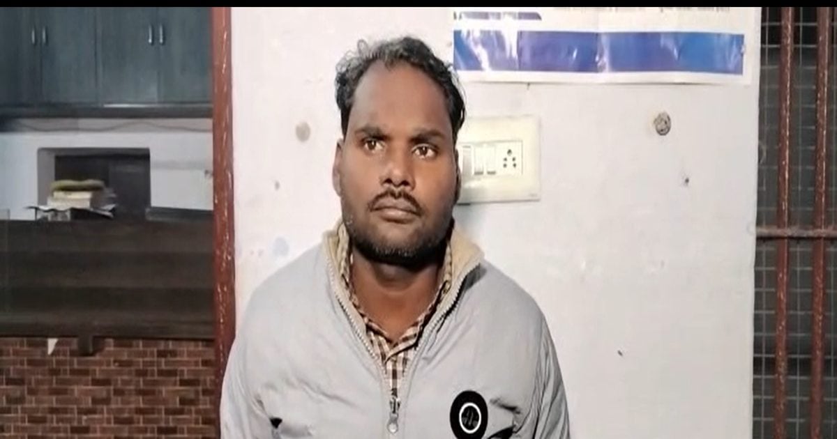 UP News: रामपुर में जबरन धर्मांतरण का मामला आया सामने ,100 लोगों के धर्म परिवर्तन की कोशिश, पादरी गिरफ्तार