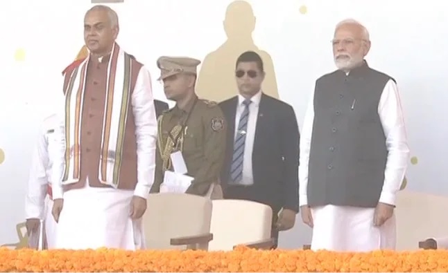 Gujarat CM Oath ceremony: भूपेंद्र पटेल ने लगातार दूसरी बार सीएम पद की शपथ ली, PM नरेंद्र मोदी, गृहमंत्री समेत कई बड़े नेता मौजूद