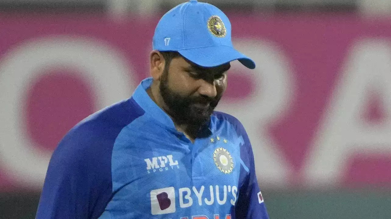 IND vs BAN 2nd ODI: इंजरी के बाद भारतीय कप्तान रोहित शर्मा स्कैन के लिए अस्पताल पहुंचे