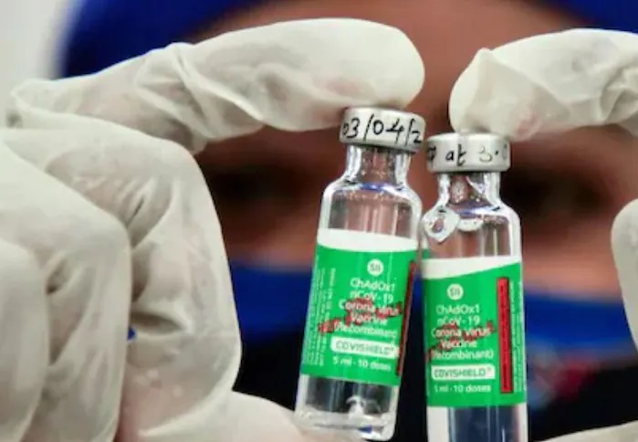 Covishield Vaccine: सीरम इंस्टीट्यूट केंद्र सरकार को कोविशील्ड की दो करोड़ खुराक मुफ्त देगा