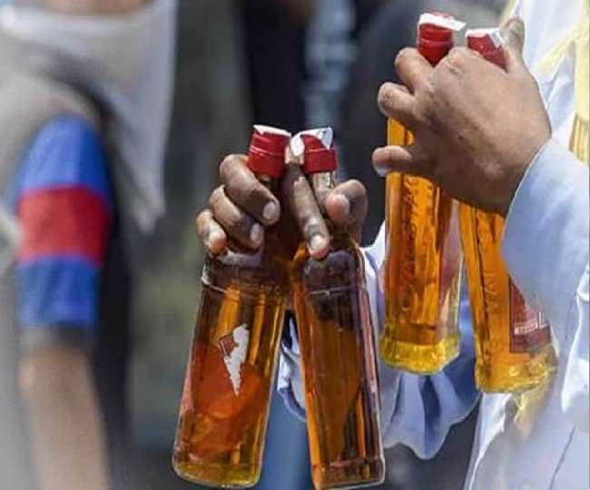 Bihar News: सीवान में जहरीली शराब पीने से 3 लोगों की मौत, 7 अस्पताल में भर्ती, मामले में 10 आरोपी गिरफ्तार