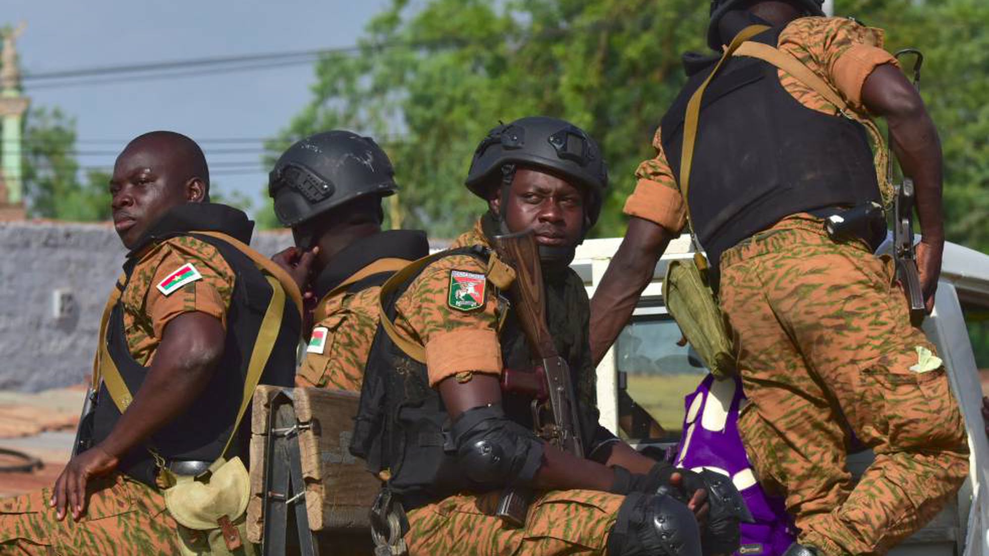 West Africa: बुर्किना फासो में एक साथ मिले 28 लोगों के शव, हत्या के कारण अभी तक अज्ञात