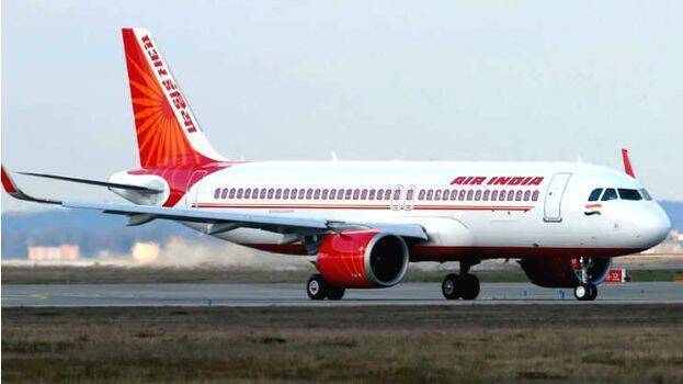 एयर इंडिया एक्सप्रेस की फ्लाइट के इंजन में लगी आग, सभी यात्री सुरक्षित