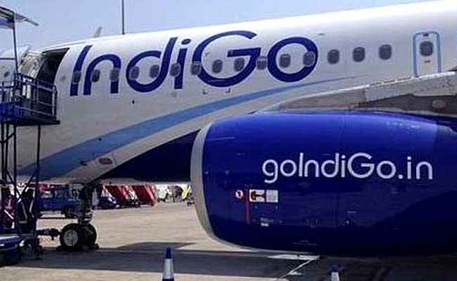 चेन्नई से आ रही इंडिगो की फ्लाइट में यात्री ने खोला आपातकालीन द्वार, DGCA ने दिए जांच के आदेश