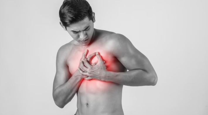 Heart Attack Precautions : स्वास्थ्य से न करें खिलवाड़ क्यों बढ़ रहे साइलेंट हार्ट अटैक….किस तरह की बरतनी चाहिए सावधानी