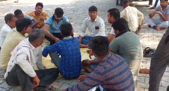 यूपीः मैनपुरी में रिमझिम वारिश के बीच गिरा घर, मलबे में दबकर बुआ-भतीजे की मौत