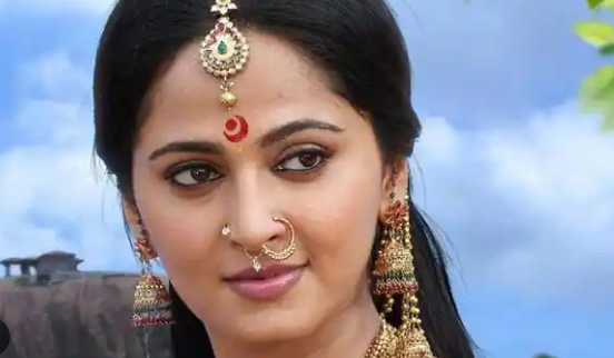 actress Anushka