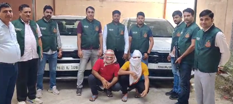 बड़ी कार्रवाईः दिल्ली में 40 करोड़ की अफीम बरामद, सरगना समेत तीन ड्रग तस्कर गिरफ्तार