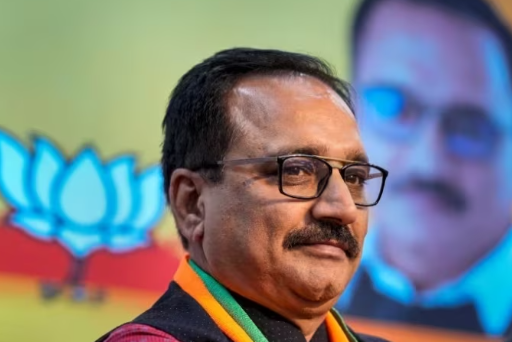 दिल्ली भाजपा के अध्यक्ष वीरेंद्र सचदेवा ने केजरीवाल सरकार के मंत्रियों को बताया झूठा