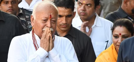 अहम दौराः मोहन भागवत पहुंचे लखनऊ, राष्ट्रवाद के मुद्दों को देंगे धार और हिन्दुत्व पर होगा मंथन