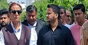 SP leader azam khan, son abdullah azam