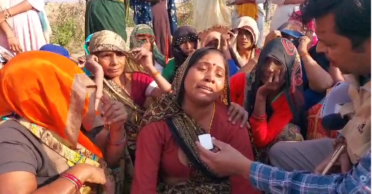 यूपीः मैनपुरी में संदिग्ध परिस्थितियों में मिला ग्रामीण का शव, परिजनों ने लगाया हत्या का आरोप