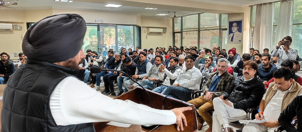 2024 के लोकसभा चुनाव के लिए तैयार रहें युवा कांग्रेसीः अरविन्दर सिंह लवली, कहा- देशहित में काम कर रहे हैं राहुल गांधी