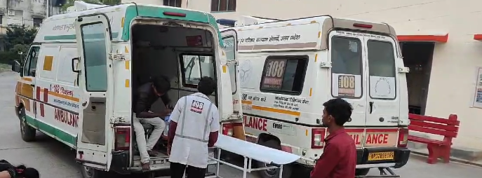 कन्नौज में ट्रक ने बस में मारी टक्कर, 30 घायल, 10 गंभीर