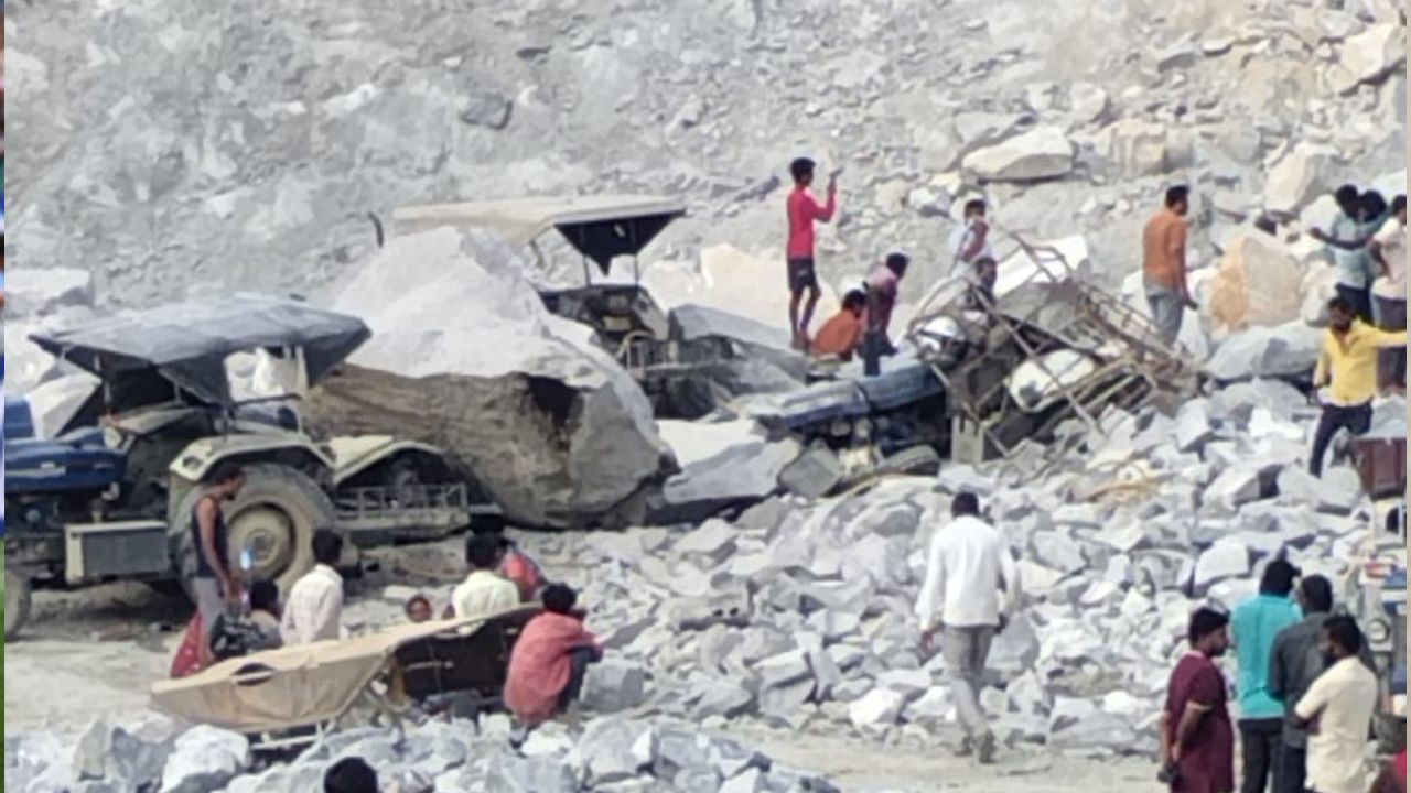कर्नाटक में पत्थर की खदान में चट्टान टूटने से बिहार के 7 मजदूरों की मौत, कई लोग घायल