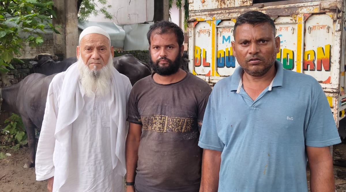 पुलिस चौकी के पीछे चल रहा था अवैध मिनी कमेला, 3 आरोपी गिरफ्तार