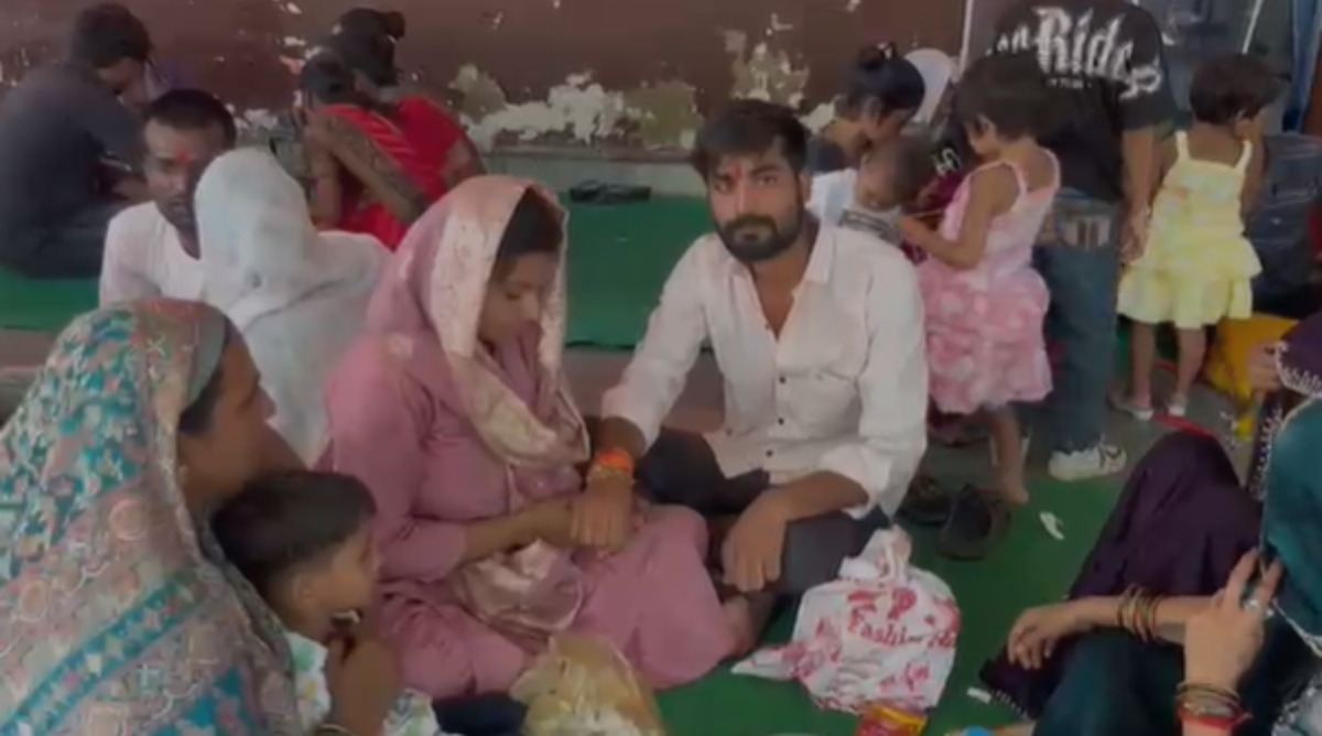 आगरा जिला जेल में भी गूंजा रक्षाबंधन का उल्लास, बहनों ने भाइयों की कलाई पर बांधी प्यार की डोर