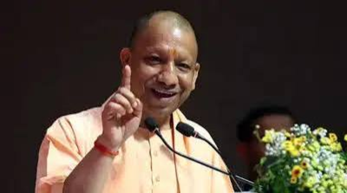 CM योगी ने किया आठ राज्यों से आए कलाकारों से संवाद, कहा - 'सांस्कृतिक एकता भारत की सबसे बड़ी ताकत'