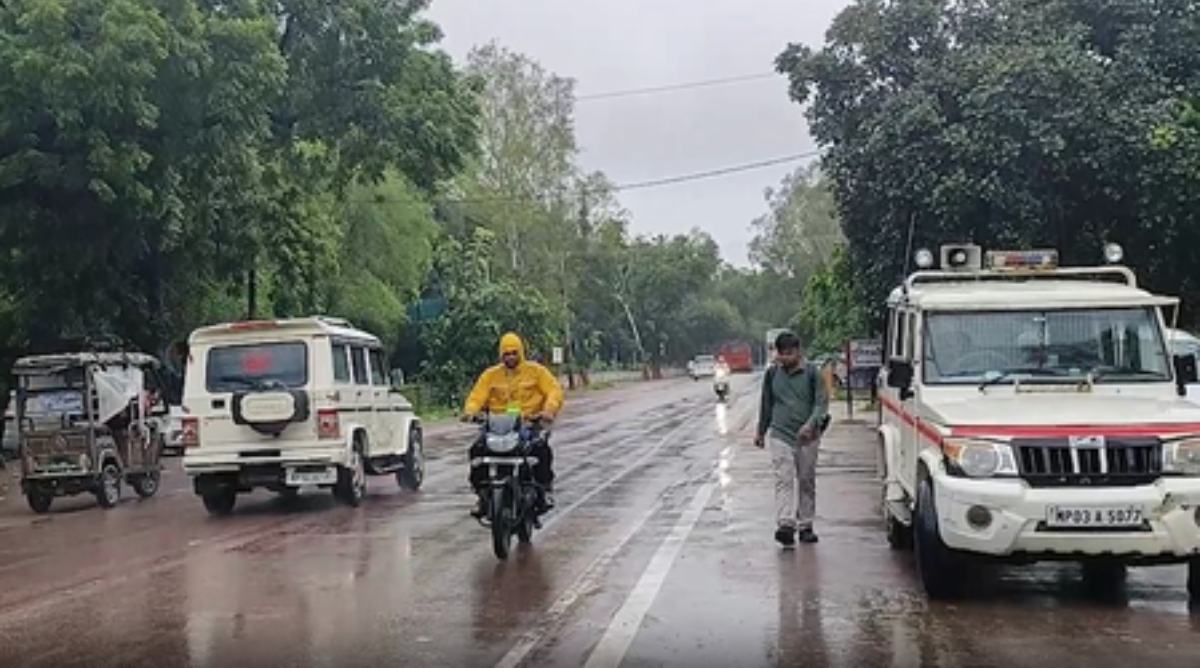 मध्य प्रदेश के 13 जिलों में भारी बारिश का अलर्ट, IMD ने जारी की चेतावनी