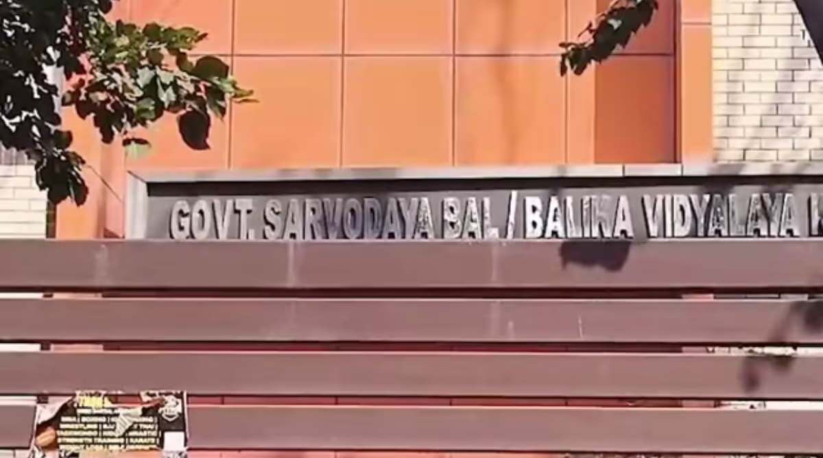 दिल्ली के एक सरकारी स्कूल में 12वीं की छात्रा ने आग लगाकर की आत्महत्या, 3 पन्नों का सुसाइड नोट
