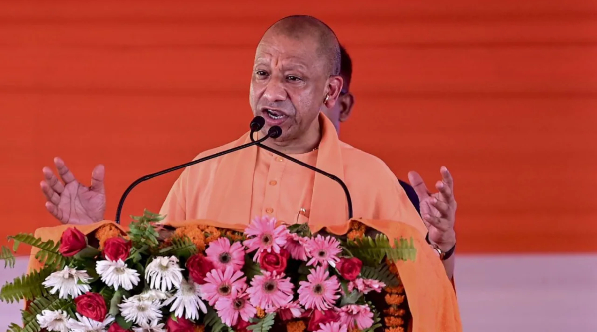 उत्तर प्रदेश में दंगा करने वालों को बाप-दादाओं की कमाई से भी धोना पड़ेगा हाथ : CM योगी